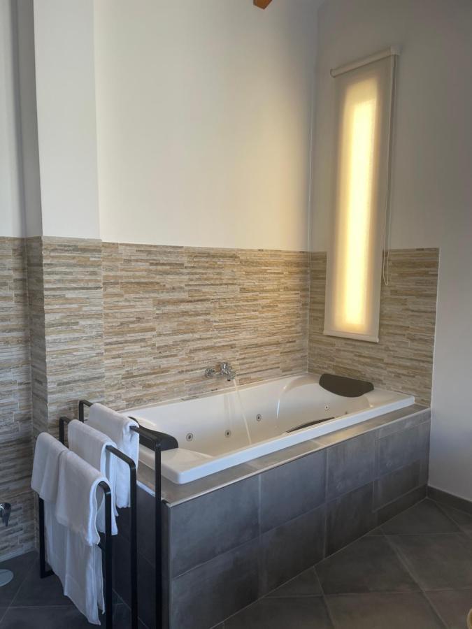 El Cobijo De Gredos Villa Навалуенга Екстериор снимка